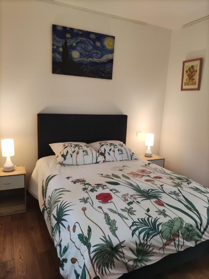 Maison Confortable A Ansouis Dans Le Luberon מראה חיצוני תמונה